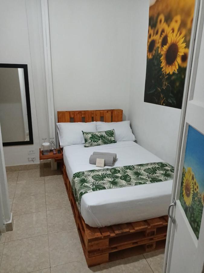 Hospedajes El Jardin Envigado Zewnętrze zdjęcie